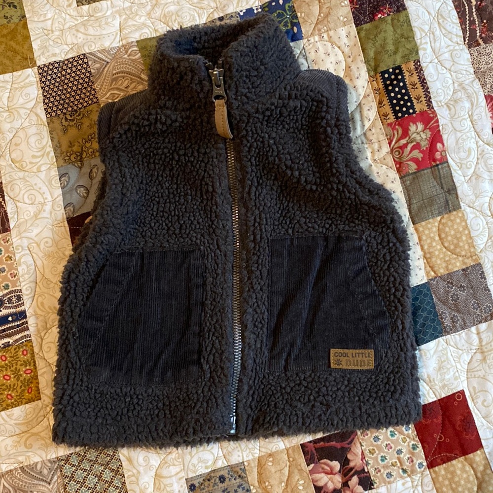 Kids Carter’s vest